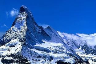 唐古拉山和昆仑山山脉之间的措那湖是世界上海拔最高的淡水湖!