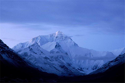 神明渡劫？昆仑山神秘照片引发科学与传说之争